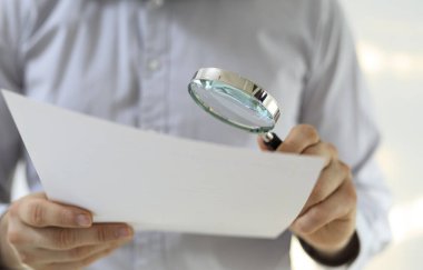 Büyüteçle İnceleme Belgesi