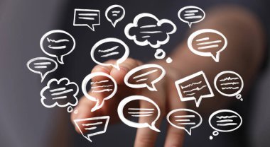 Yüzen Konuşma Baloncuklarıyla El Etkileşimi: İletişim Konsepti