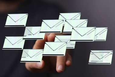 Çoklu E- postalar Yönetiliyor: Dijital Gelen Kutusu Fazlası