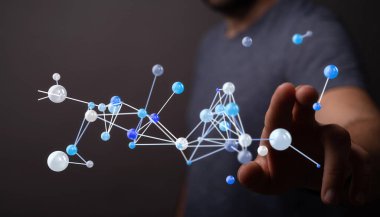 Dijital Ağ Düğümleriyle Etkileşen Adam