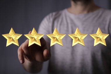 Beğeni Beş Yıldız Konsepti: Kişi Altın Yıldızlara Yaklaşıyor