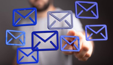 Çoklu Gelen İletilerden E- posta Seçen Adam