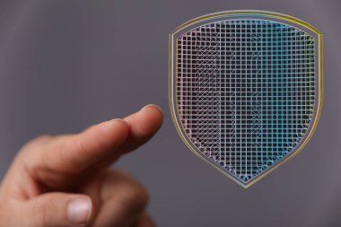 Dijital Kalkan: Siber Güvenlik ve Veri Koruma Konsepti