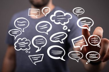 Yüzen Konuşma Baloncuklarıyla Etkileşim: İletişim Konsepti