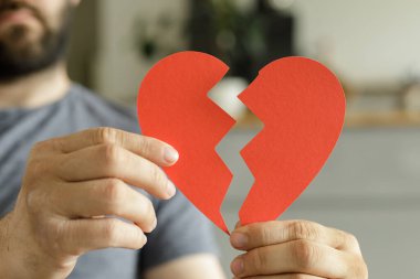 Kırık Kalp, Üzüntü, İlişki Sorunları