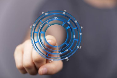 Finansal pasta grafiğinin dijital veri görselleştirmesi, ticari yenilik.