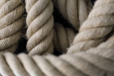 Kalın Örgülü İpin Doku ve Detaylı Görüntüsü