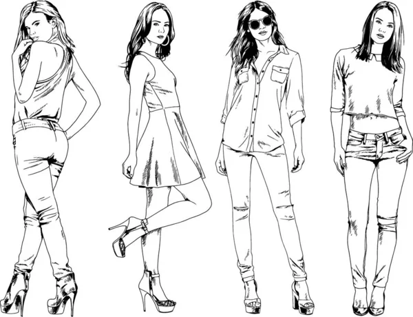 Desenhos Vetoriais Sobre Tema Menina Desportiva Magro Bonita Roupas Casuais —  Vetores de Stock