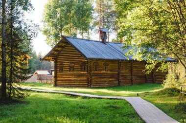 Rus mimarisi. Eski binalar