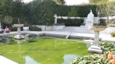 Viyana, Avusturya - 27 Ağustos 2015: Mimarlık, insan ve anıtlar şehir Viyana