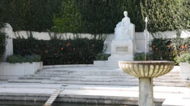 Viyana, Avusturya - 27 Ağustos 2015: Mimarlık, insan ve anıtlar şehir Viyana