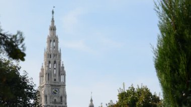 Viyana, Avusturya - 27 Ağustos 2015: Mimarlık, insan ve anıtlar şehir Viyana