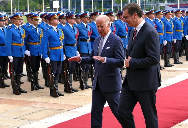 El vicepresidente Joseph 'Joe' Biden comienza su visita oficial a Belgrado, Serbia — Foto de Stock