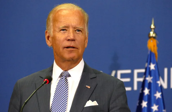 ABD Başkan Yardımcısı Joseph 'Joe' Biden ve Sırbistan Başbakanı Aleksandar Vuciç ortak basın toplantısı düzenledi