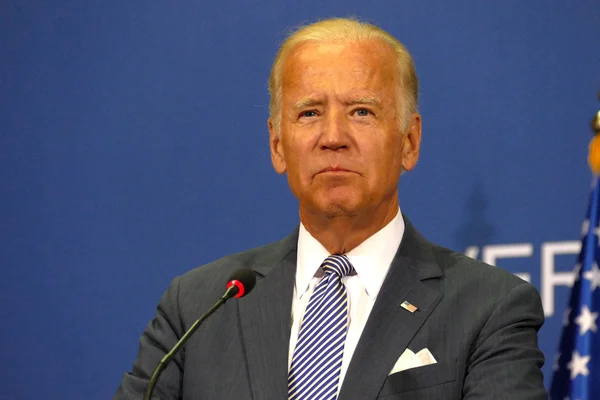 ABD Başkan Yardımcısı Joseph 'Joe' Biden ve Sırbistan Başbakanı Aleksandar Vuciç ortak basın toplantısı düzenledi