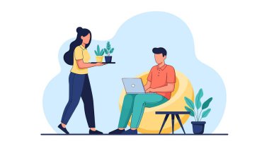 Bir kadın, küçük bir masadaki dizüstü bilgisayarda çalışan, sarı puf minderli koltukta oturan bir adama saksı bitkilerini tepside taşıyor..