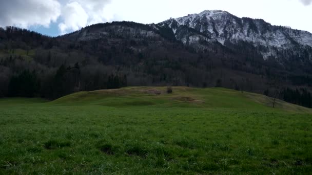 Panorama Road Green Valley Scenic Mountain Peak Stanserhorn Ennetmoos Switzerland — Stock video