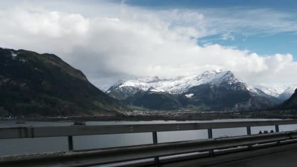 Górskie Jezioro Lucerna Alpy Szwajcaria Europa Widok Ruchu Samochodów Highway — Wideo stockowe