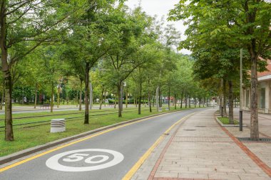 İspanya 'nın Bilbao şehrinde boyalı bir 