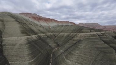 Nallihan Kuş Sığınağı, eşsiz doğal bir yer, çöl tepeleri. Yüksek kalite fotoğraf