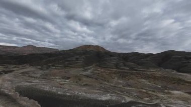 Nallihan Kuş Sığınağı, eşsiz doğal bir yer, çöl tepeleri. Yüksek kalite fotoğraf