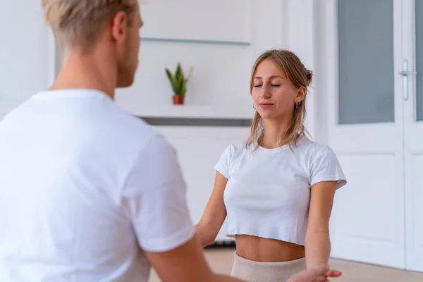 Peaceful Couple Sitting Lotus Pose Holding Hands While Practicing Yoga — Stock Photo, Image