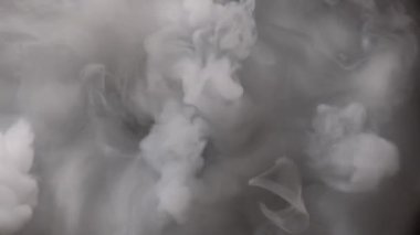 Renkli duman dokusu yaklaşıyor. Yukarıdan görüntüle