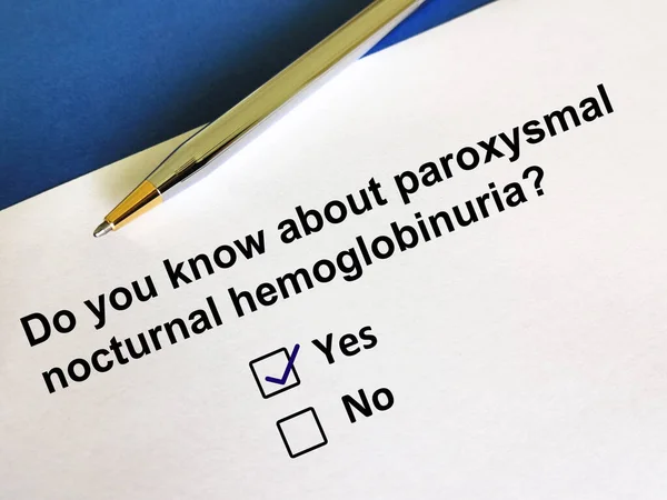 Una Persona Está Respondiendo Pregunta Sobre Hemoglobinuria Paroxística Nocturna Persona — Foto de Stock