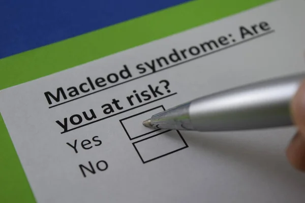 Dedo Responde Una Pregunta Sobre Síndrome Macleod — Foto de Stock