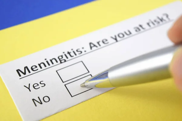 Una Persona Está Respondiendo Pregunta Sobre Meningitis — Foto de Stock