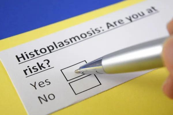 Una Persona Está Respondiendo Una Pregunta Sobre Histoplasmosis — Foto de Stock