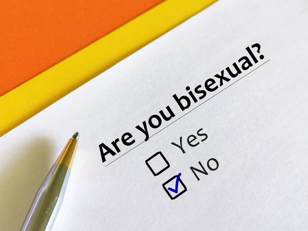 Person Svarar Frågor Sexuell Läggning Han Inte Bisexuell — Stockfoto
