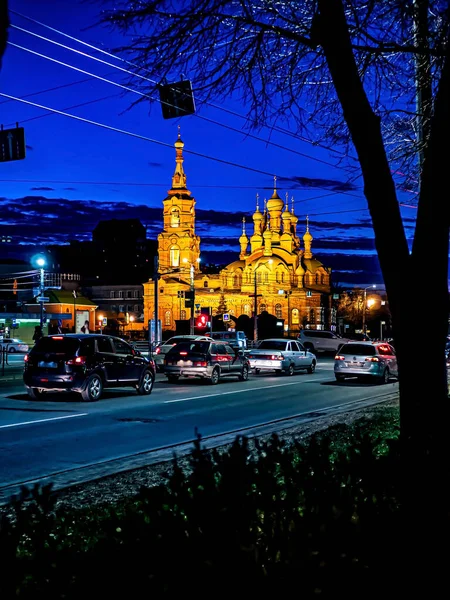 Visão Noturna Edifício Igreja Santíssima Trindade Rua Kirov Uma Noite — Fotografia de Stock