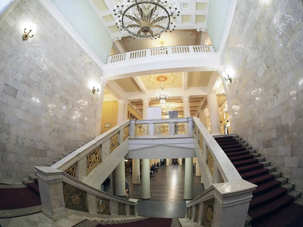 Escaliers Avec Tapis Rouge Intérieur Théâtre Opéra Ballet Balustrades Murs — Photo