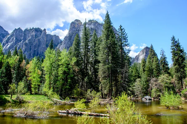 Yosemite hory a řeky Stock Fotografie