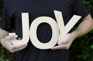 Word sevinç holding eller.