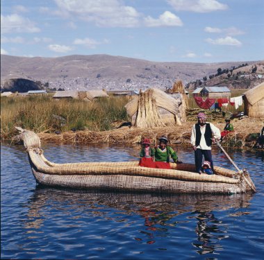 Uros Yüzen Ada, Titicaca Gölü, Puno Bölgesi, Peru