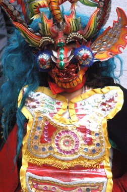 Peru puno, Diablada maskesi Los Colores festivalinde. Folklor, Candelaria bakireliği, dans karnavalı