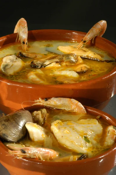 Geleneksel, Şili, balık çorbası, karides, midye, deniz ürünleri çorbası, deniz ürünleri, baharat, balık çorbası, karides, Şili yemeği, soğan, sıcak,