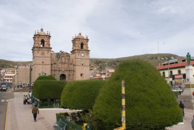puno, peru, katedral.mimari, bina, avrupa, eski, şehir, tarihi eser, turizm, seyahat, gökyüzü, kule,