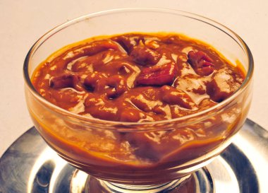 Peru Peru tatlıları, domuz labirentleri, cam kaseler.