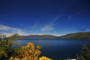 San Martin de los Andes, Neuquen, Arjantin Bahia manzano nahuel huapi panoramik viuw maliyeti