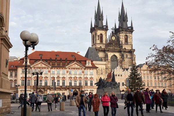 Praga Republika Czeska Grudzień 2020 Rynek Starego Miasta Choinką Ale — Zdjęcie stockowe