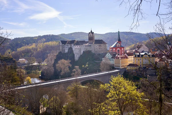 Loket Czech Republic Mayıs 2021 Şato Kasabanın Ilkbaharda Panoraması — Stok fotoğraf