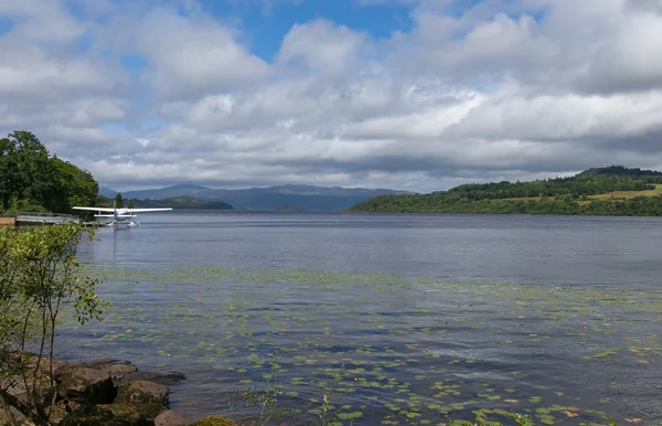 Deniz uçağı on Loch Lomond