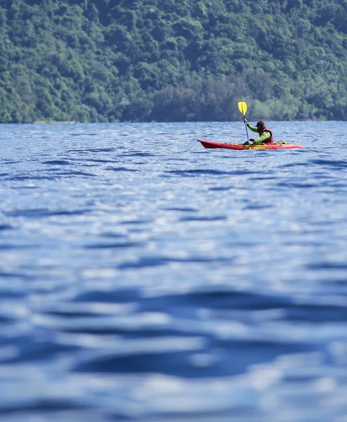 Gaya adada Kayak kişi.