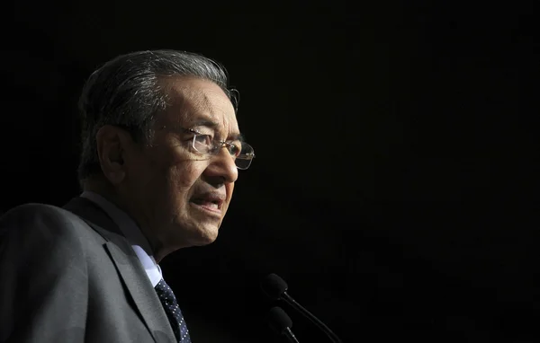 Tun Dr Mahathir Muhammed emin
