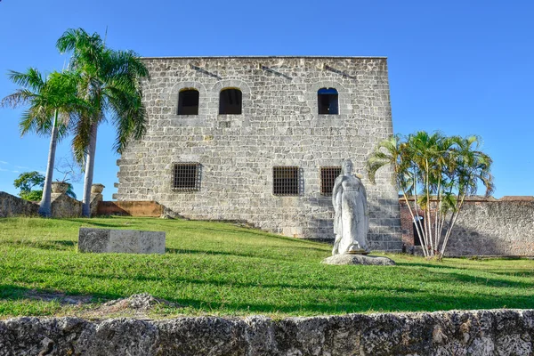 Alcazar de Colon, statua di Maria de Toledo, Santo Domingo, Repubblica Dominicana . — Foto Stock