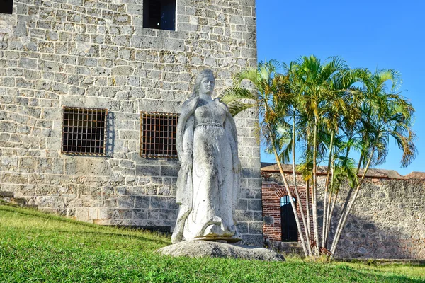 Алькасар-де-Колон, статуя Марии де Тфеду, Санто-Доминго, Доминиканская Республика . — стоковое фото