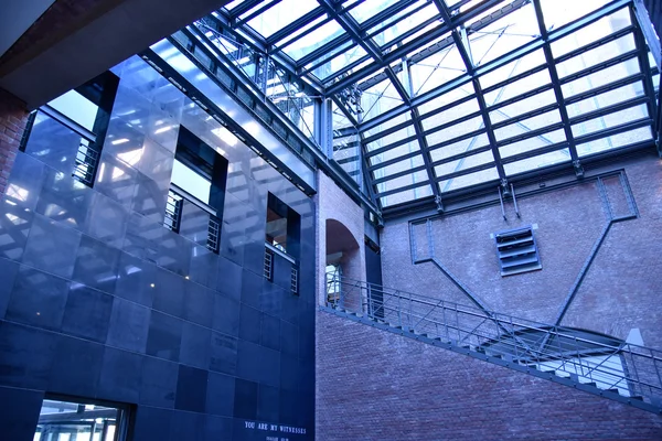 Vista interna do Museu Memorial do Holocausto em Washington DC, EUA . — Fotografia de Stock